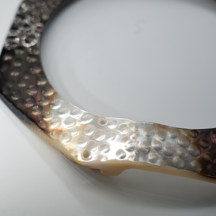(1 pieces) 78mm Giant Mother of Pearl Buckle