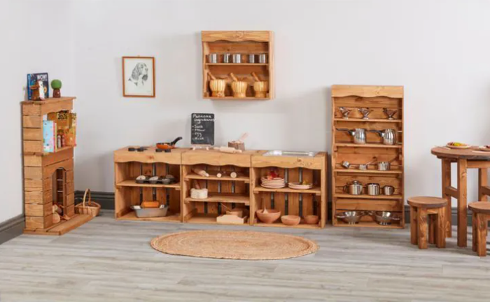 Curiosity Farm House Crate Kitchen