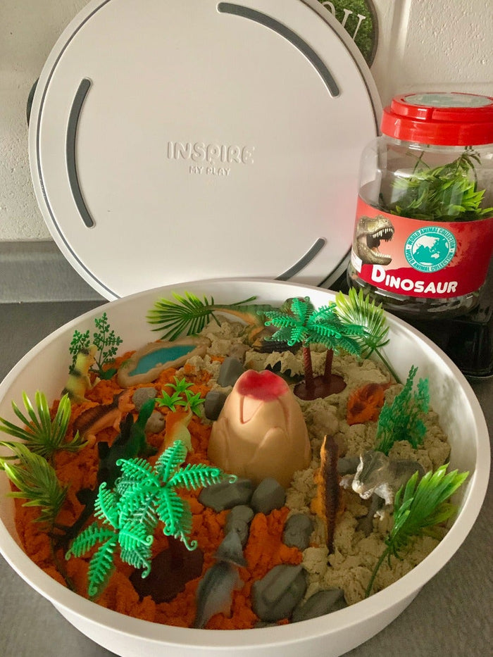 Dinosaur Animal Bucket Set Of 31 Pieces