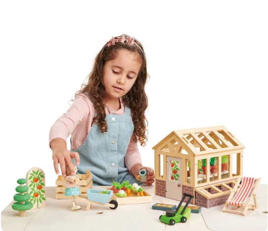 Greenhouse and Garden Set