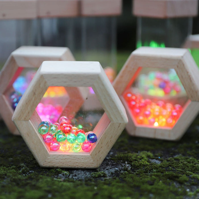 Luminous Wooden Shakers Hexagons 6pk
