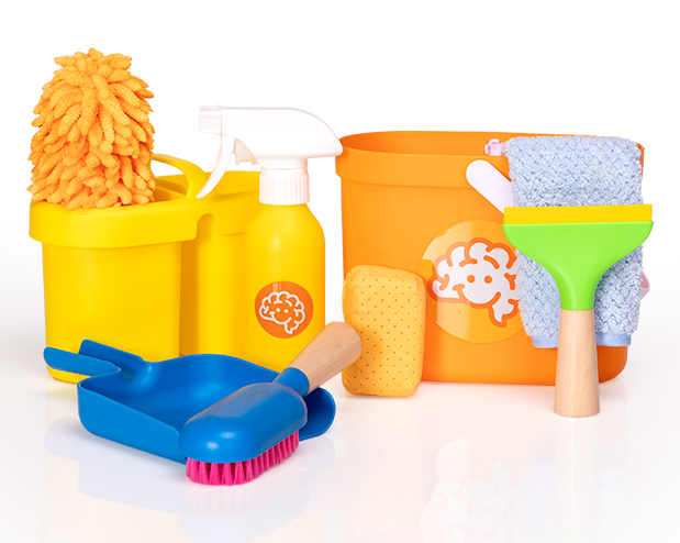 Pretendables Cleaning Kit by Fat Brain Toys