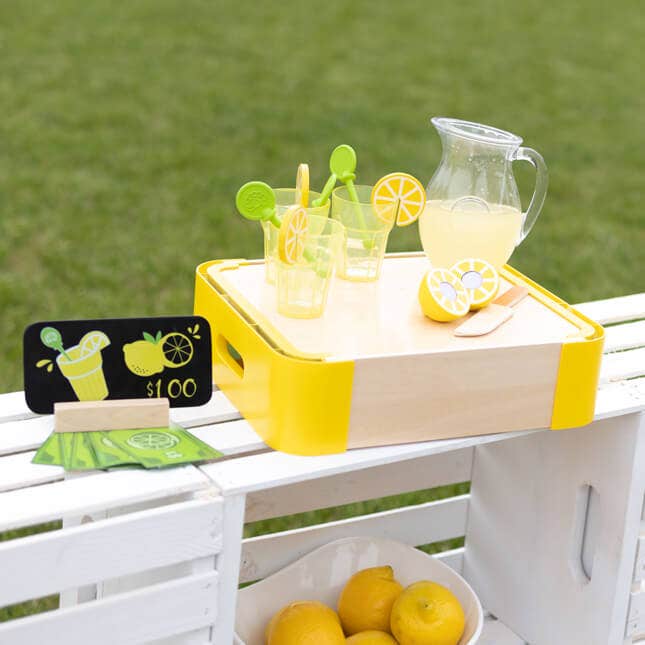 Pretendables Lemonade by Fat Brain Toys