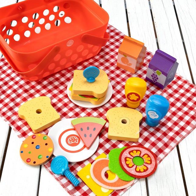 Pretendables Picnic Basket by Fat Brain Toys