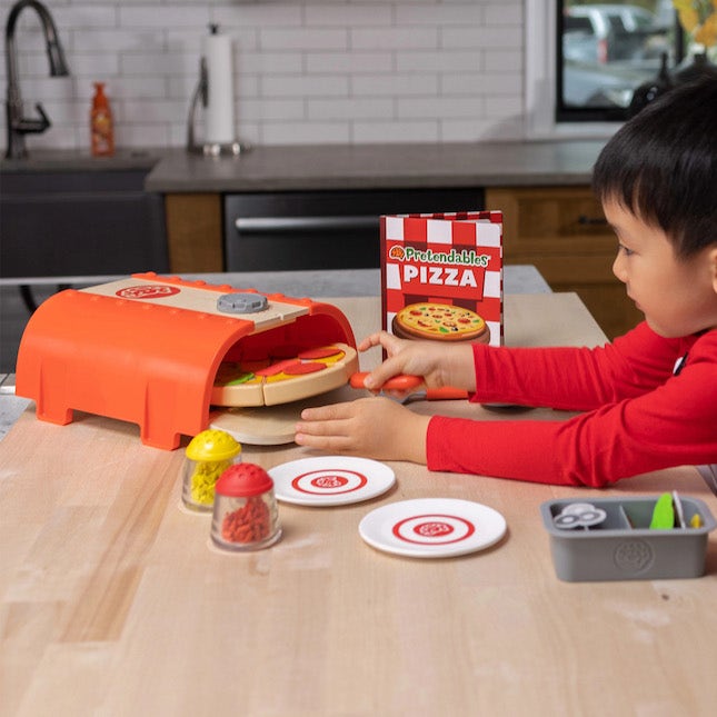Pretendables Pizza by Fat Brain Toys